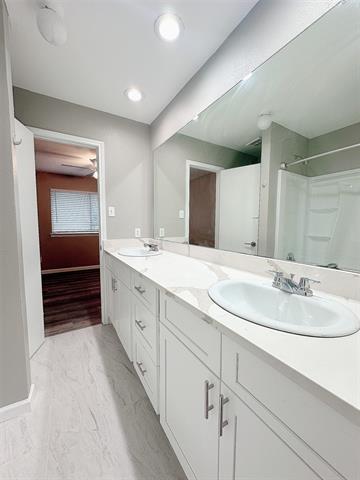 Building Photo - 2722 Wimbledon Ct