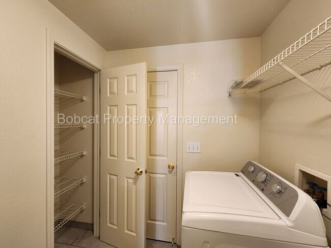 Building Photo - 1331 Chichester Dr