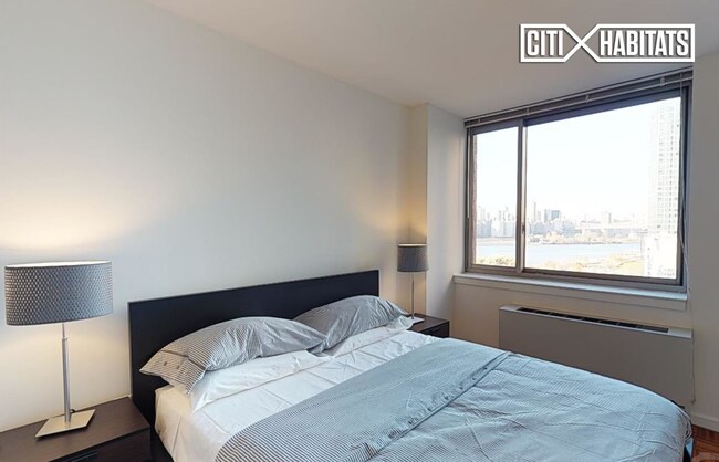 Building Photo - Avalon Riverview