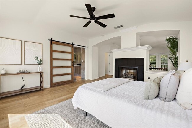 Building Photo - 3817 Tailfeather Dr