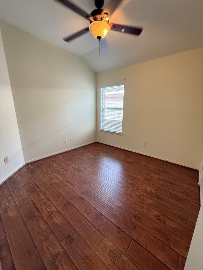 Building Photo - 1611 Mills Pass Way
