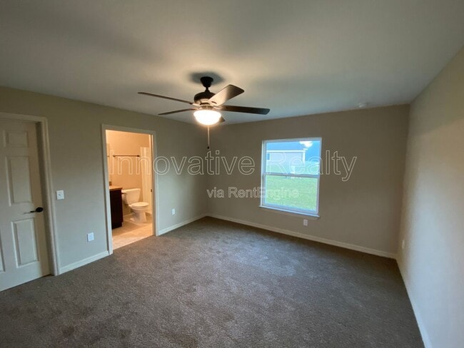 Building Photo - 468 Malauka Radial