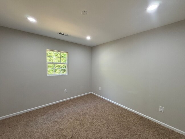Building Photo - Rebuilt 2 Bedroom House in Gastonia!!