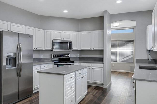 Kitchen, Dining Room - 440 S Val Vista Dr