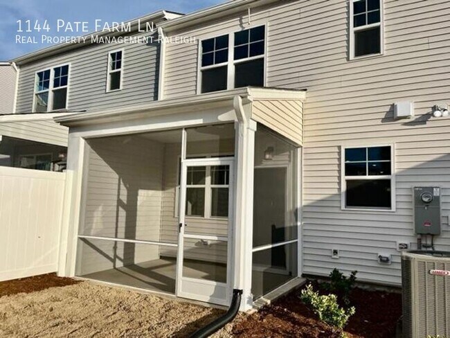 Building Photo - 1144 Pate Farm Ln