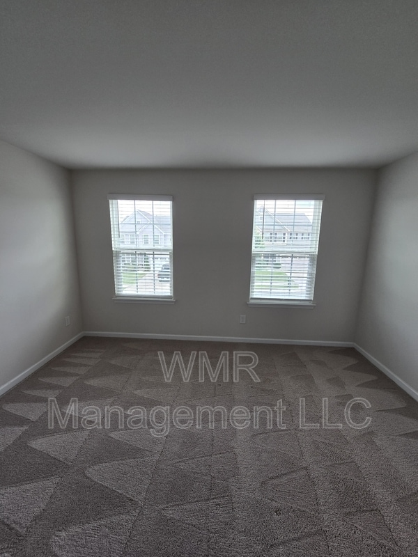 Building Photo - 7270 Waterwheel St SW