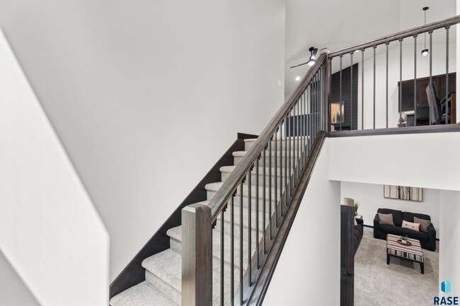 Building Photo - 1113 S Foss Ave