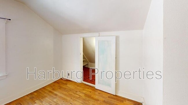 Building Photo - 3661 Iris Ave