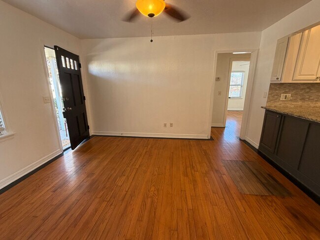 Building Photo - Great Edmond Rental
