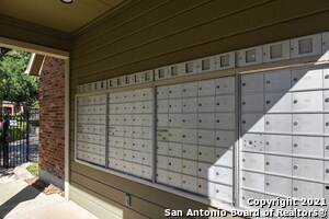 Building Photo - 32 Chapel Hill Cir