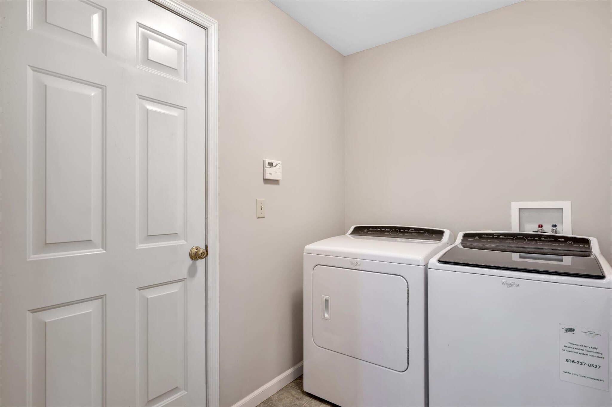 Building Photo - 1583 Briarchase Dr