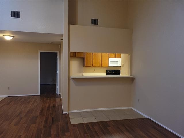 Building Photo - 1221 W Hudgins St
