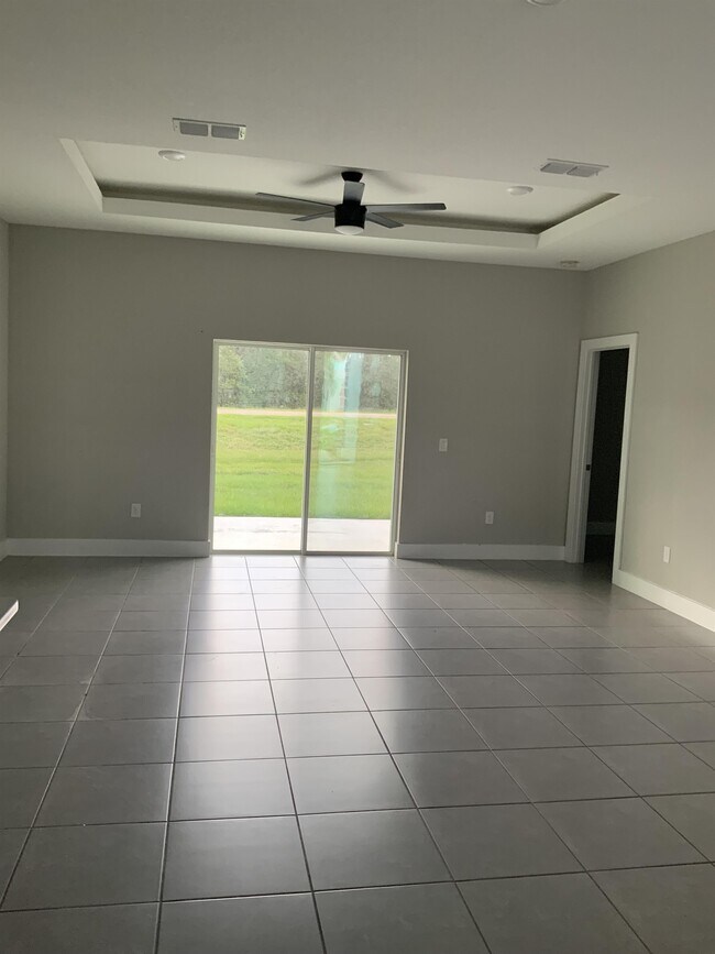 Building Photo - 505 Peace Dr