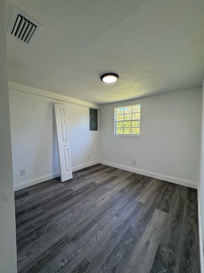 Building Photo - 3614 Vasco St