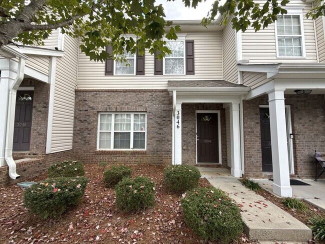 Primary Photo - Summerfield Townhomes