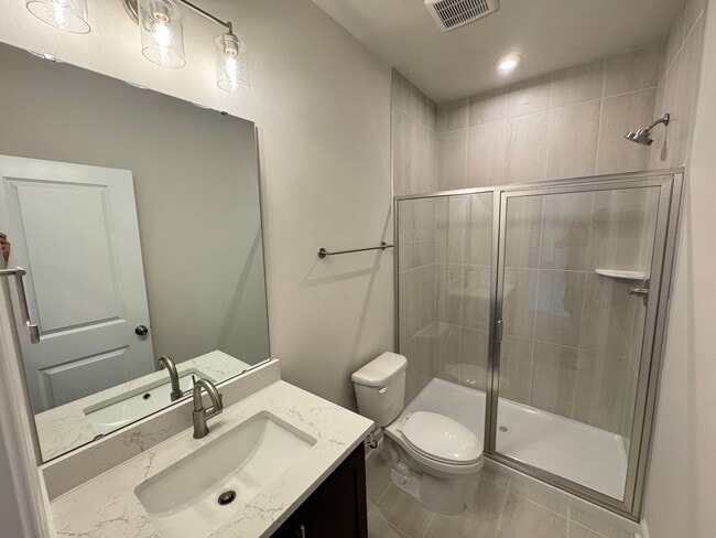 Building Photo - 4707 Cypress Tree Ln