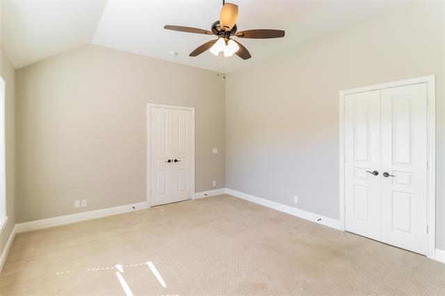 Building Photo - 9013 Conroe Dr
