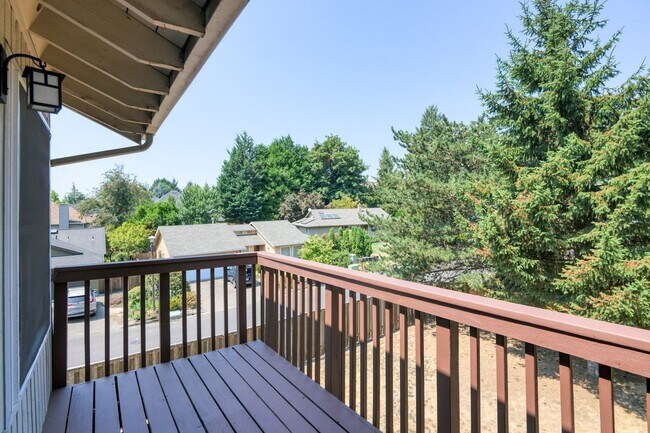Building Photo - 3 Bedroom, 2.5 Bathroom Home Nestled in the Heart of Picks Landing Neighborhood