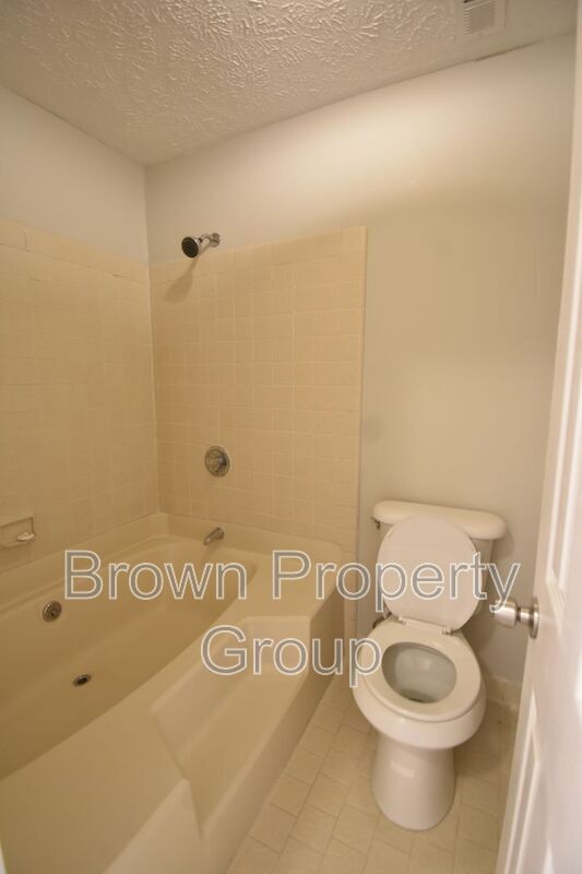 Building Photo - 5817 Horton Pl