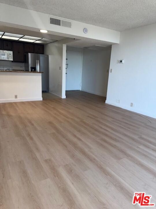 Building Photo - 10535 Wilshire Blvd