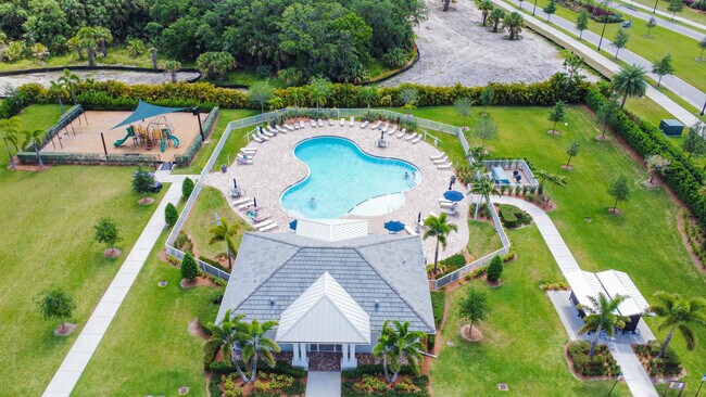 Building Photo - 10353 SW Captiva Dr