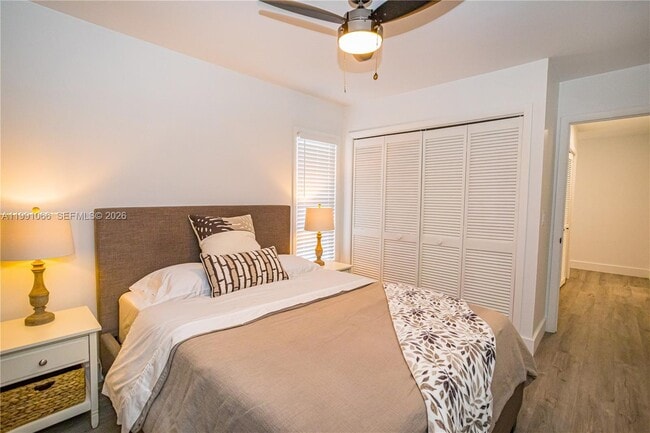 Building Photo - 9341 Green Meadows Way