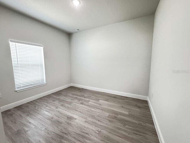 Building Photo - 15096 SW 51st Ave