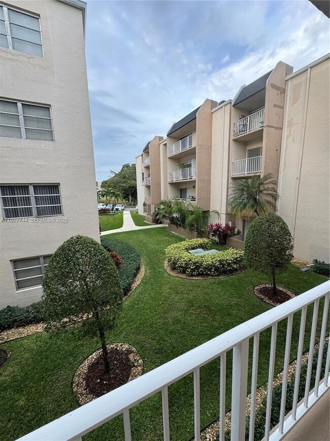 Building Photo - 7725 SW 86th St