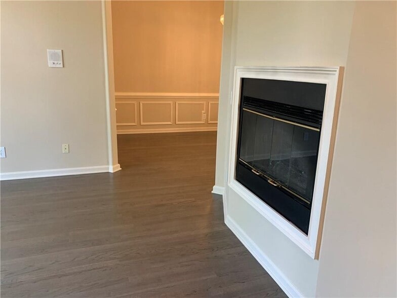 Building Photo - 4210 Burns Heritage Trail