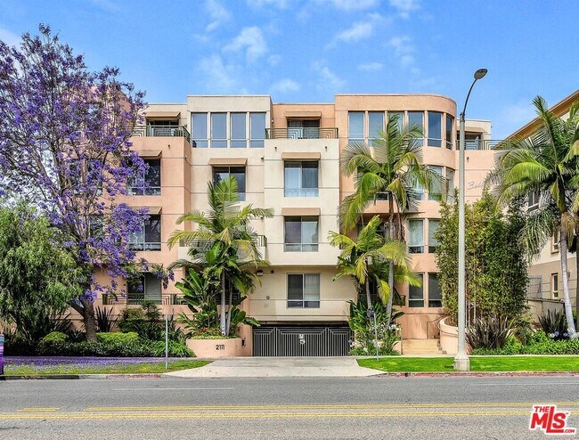 Building Photo - 2111 S Beverly Glen Blvd