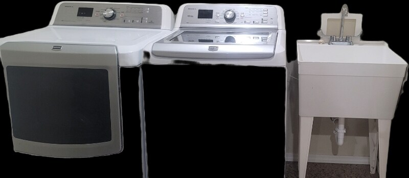 Building Photo - 221 Veranda Rd NW