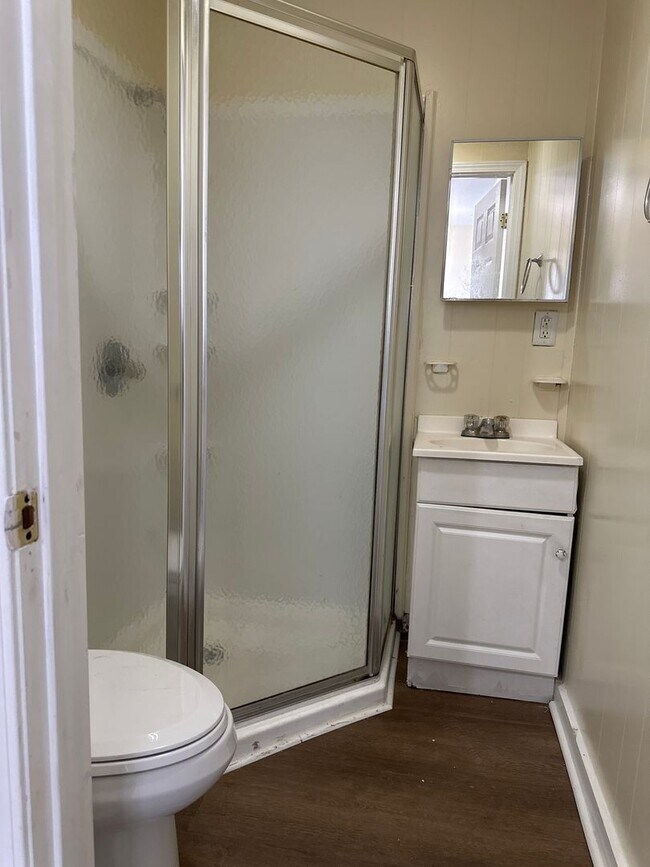 Building Photo - Home for rent