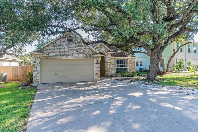 Building Photo - 10413 Hess Dr