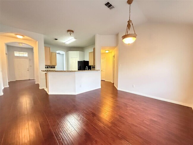 Building Photo - 21331 Riverside Ridge Ln