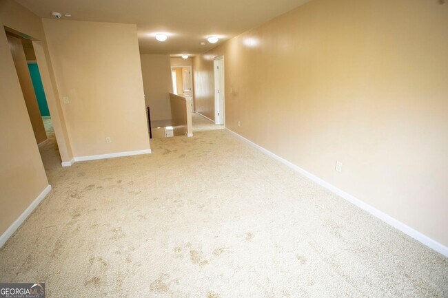 Building Photo - 141 Westin Way