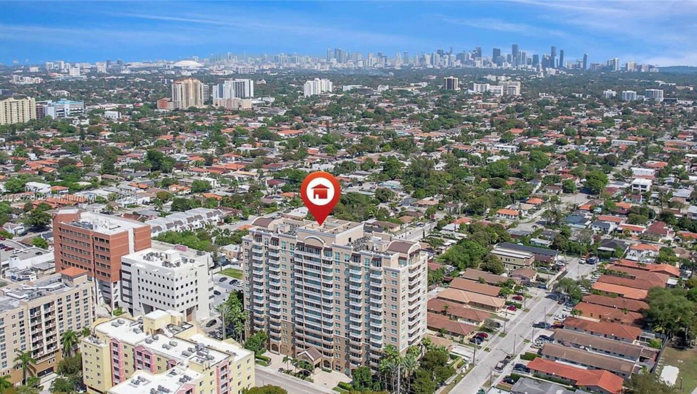 Building Photo - 2665 SW 37th Ave