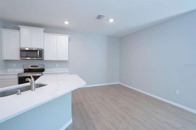 Building Photo - 4010 Westwood Flds Lp