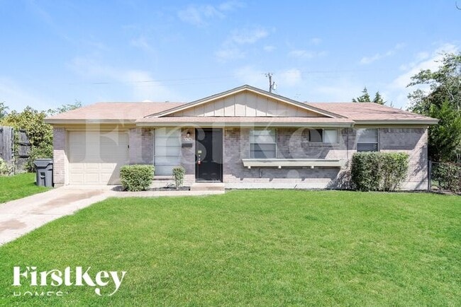 Building Photo - 6476 La Grange Cir