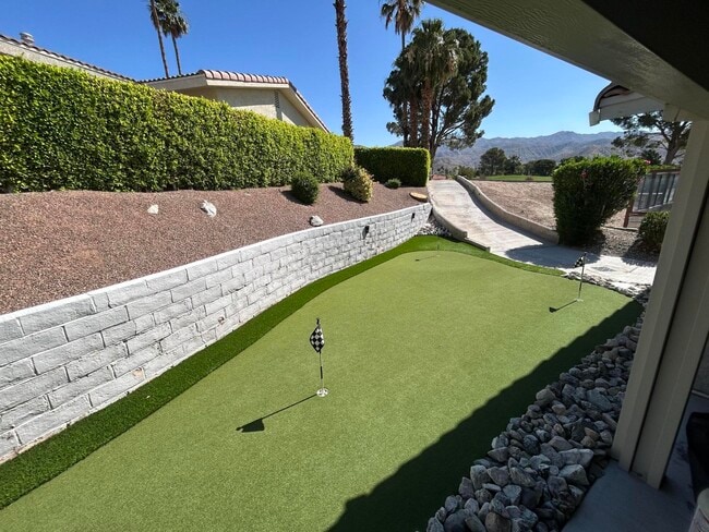 Building Photo - 64610 Pinehurst Cir
