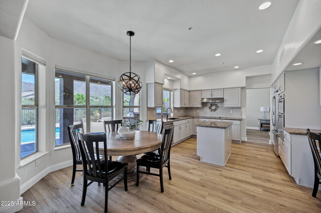 Building Photo - 13744 E Lupine Ave