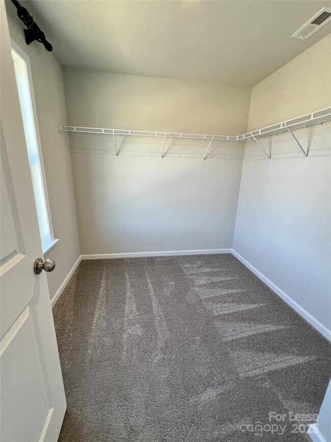 Building Photo - 1006 Creeks Landing Dr