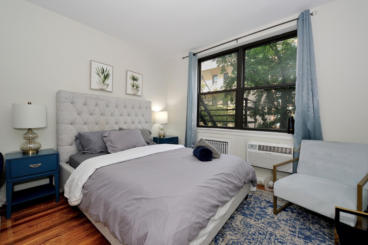 Building Photo - 35 E 77th St