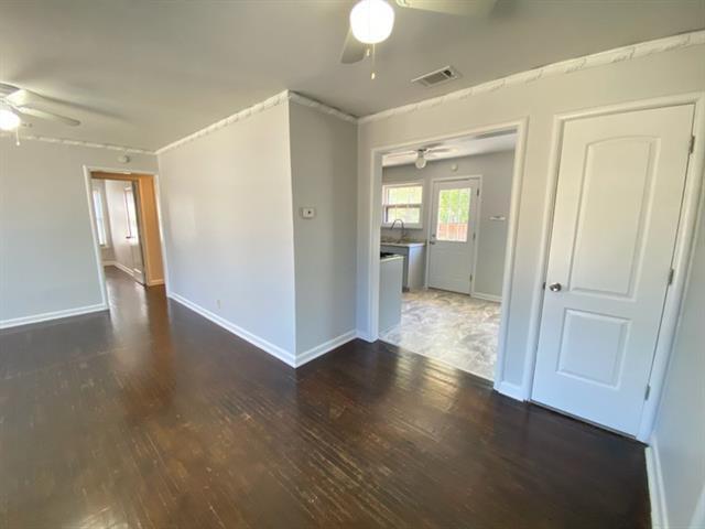 Building Photo - 2322 Fenwick Dr