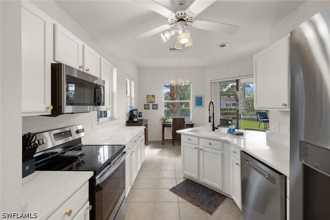 Building Photo - 9050 Las Maderas Dr