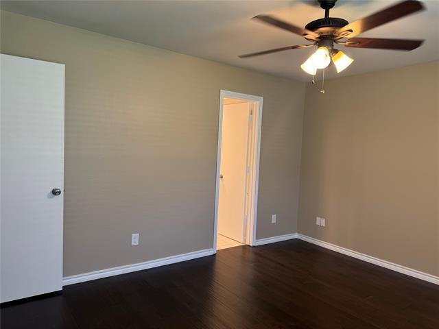 Building Photo - 3784 Weeburn Dr