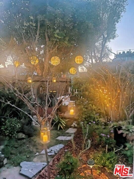 Building Photo - 2303 Dell Ave