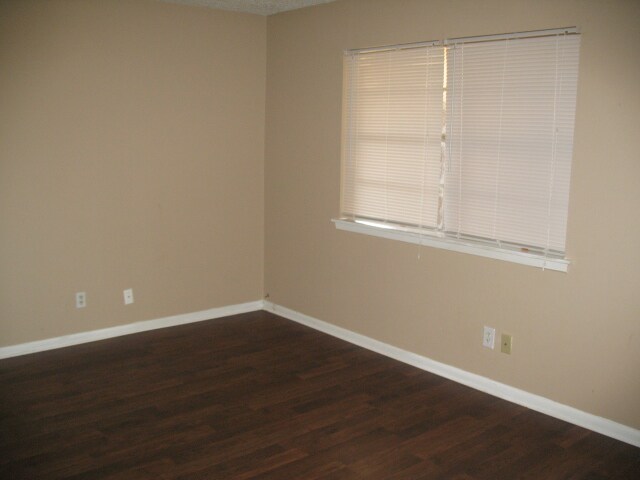 Building Photo - 1301 Ric Williamson Memorial Hwy