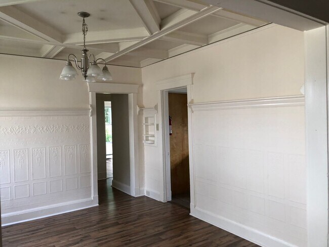 Building Photo - 41LA