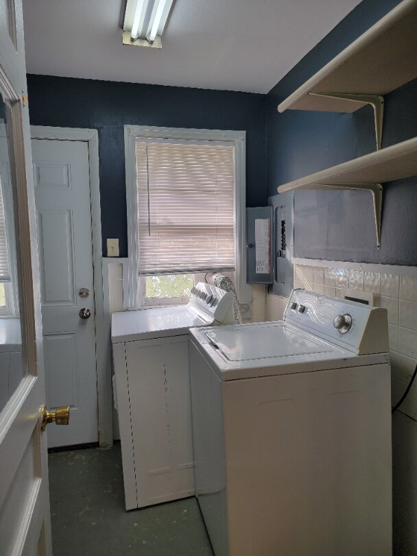 Building Photo - 1 bedroom, 1 Bathroom