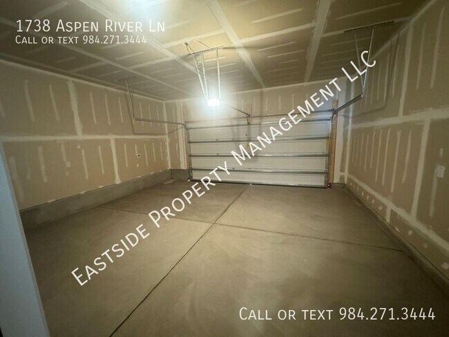 Building Photo - 1738 Aspen River Ln